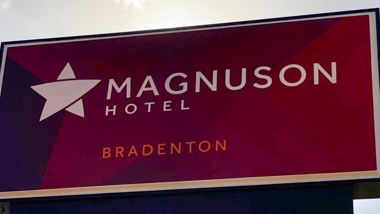 Magnuson Hotel Bradenton Exterior foto